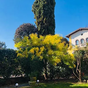 https://casa-mimosa.it-lombardy.com