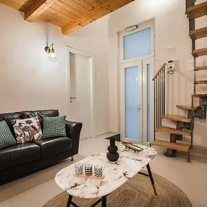 https://san-berillo-home.sicilyhotelsitaly.net